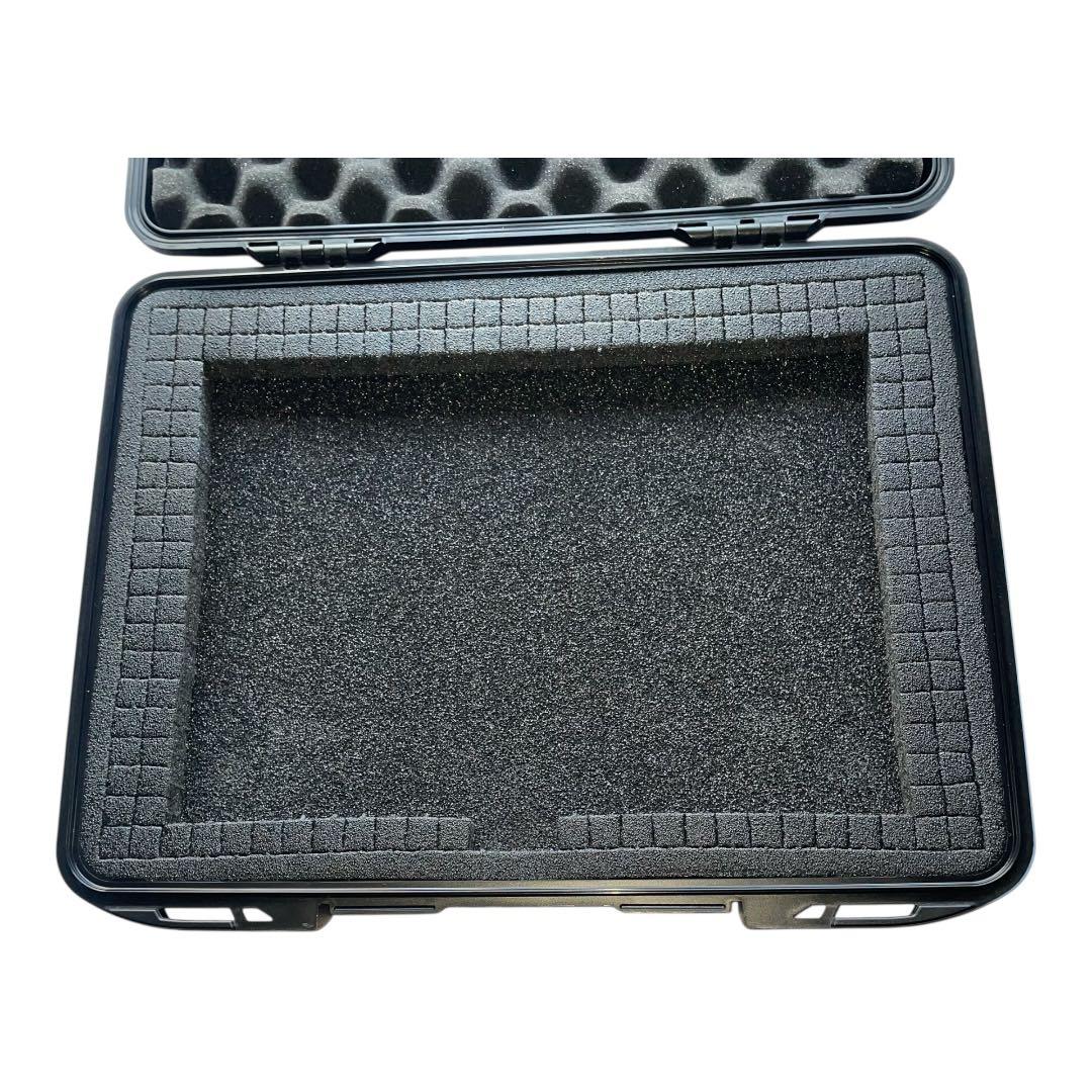 廃盤モデル PELICAN 1085 ノートPCケース 14インチ