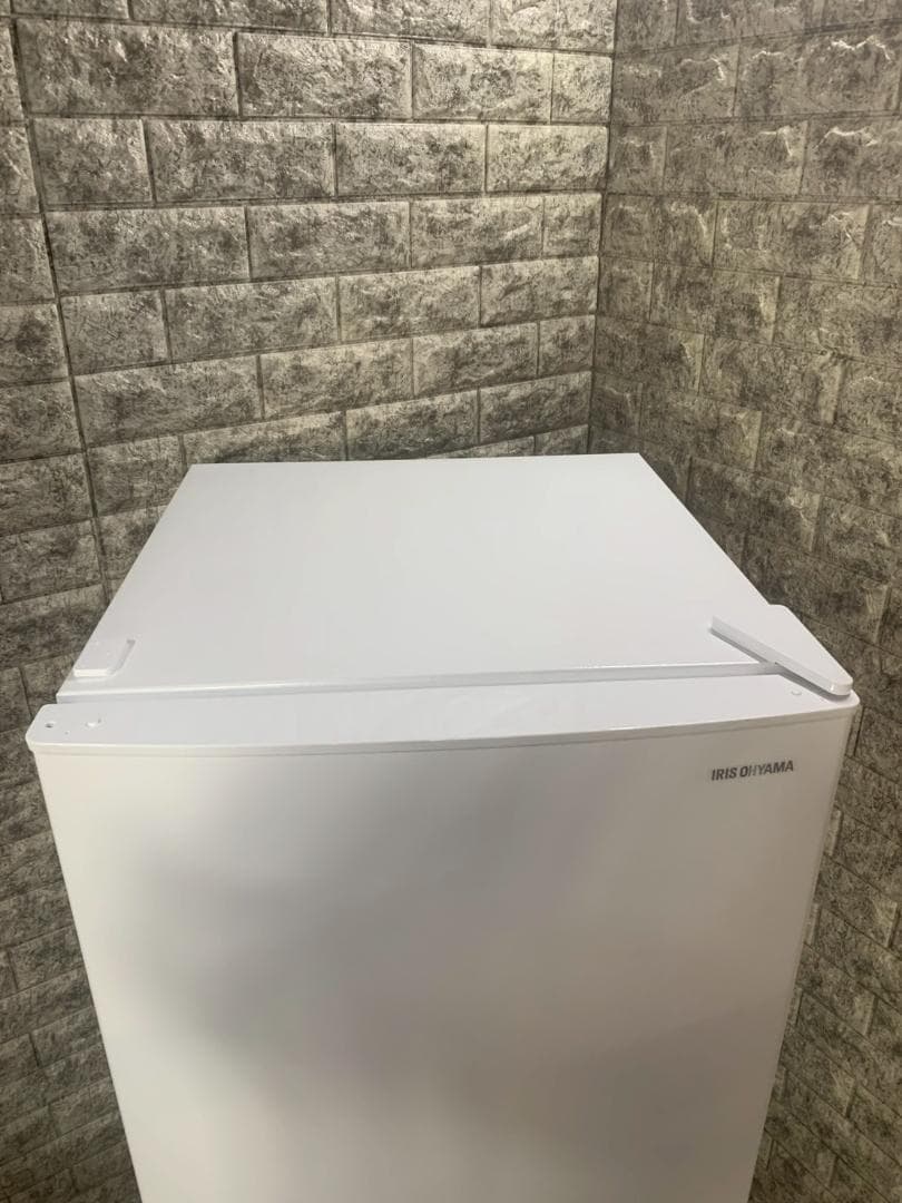 大阪送料無料★3か月保障付★冷蔵庫★2023年★IRSD-14A-W★R-728