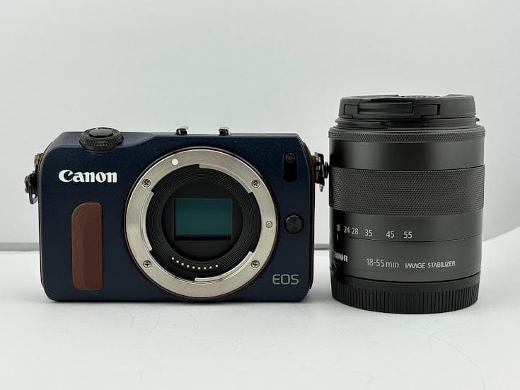★極上美品★キヤノン CANON EOS M ベイブルー ★美品レンズキット★