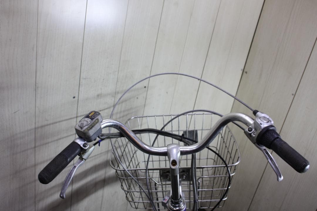 ブリヂストン A22アシスト 大容量8.1AH 26型3段 LED BLUE電動