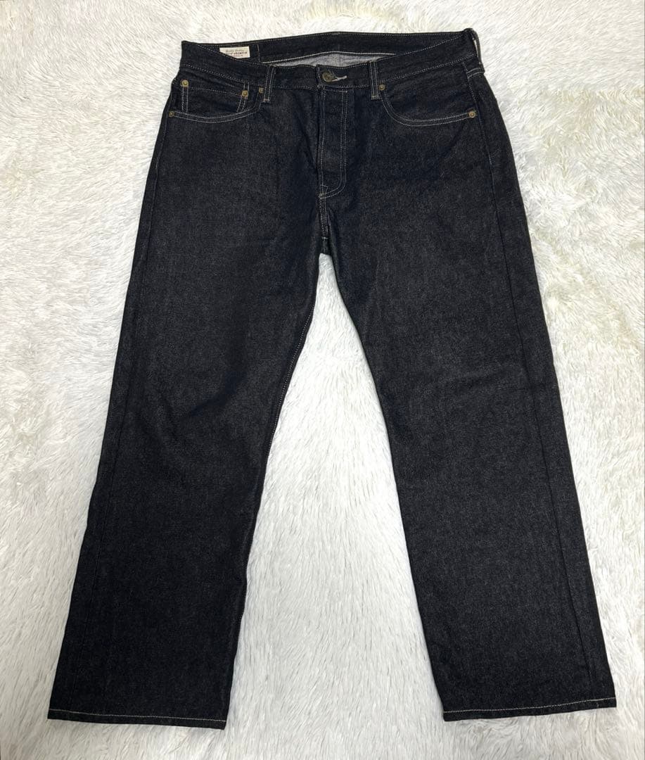 Levi's PREMIUM BLACK COLLECTION デニムパンツ