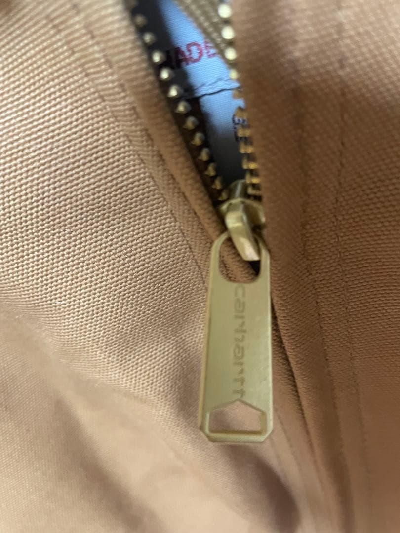 carhartt アクティブジャケット S