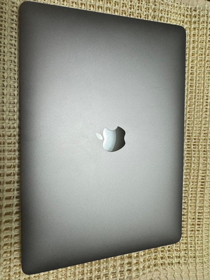 MacBook Pro 2019 13インチ 1.4GHz i5
