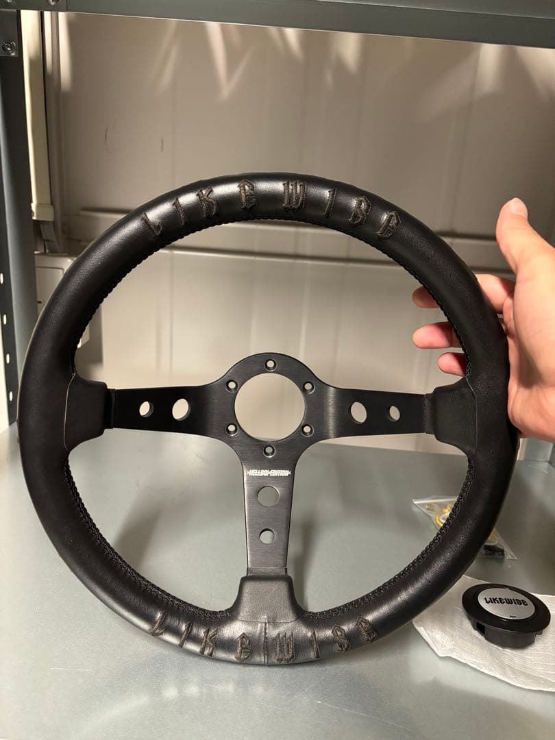 LIKEWISE HELLBOI EDITION ステアリング 廃盤品