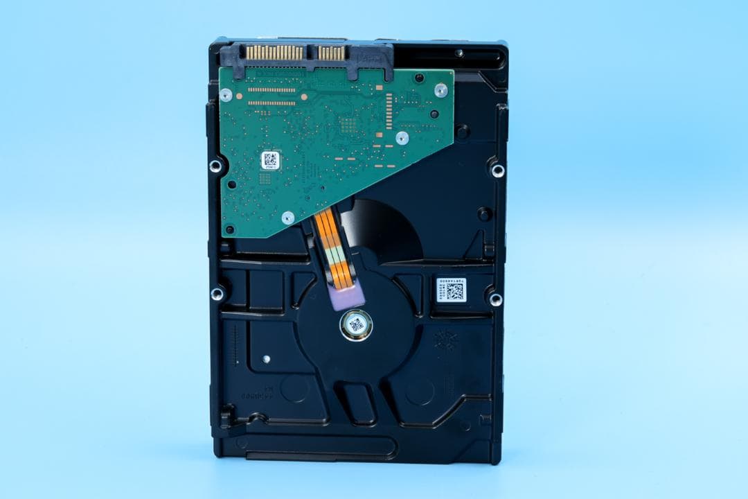 Seagate Barracuda 6TB 内蔵型HDD（使用時間少）