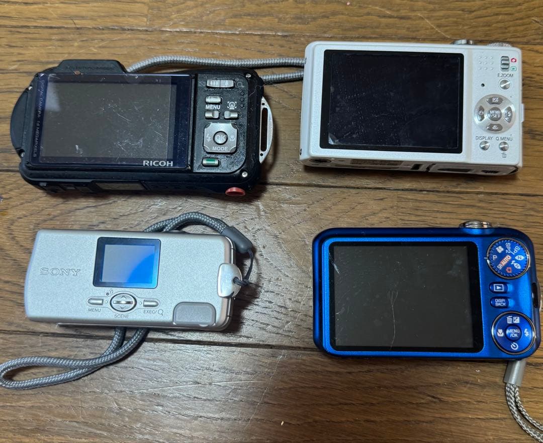 デジタルカメラ4台セット. ジャンク