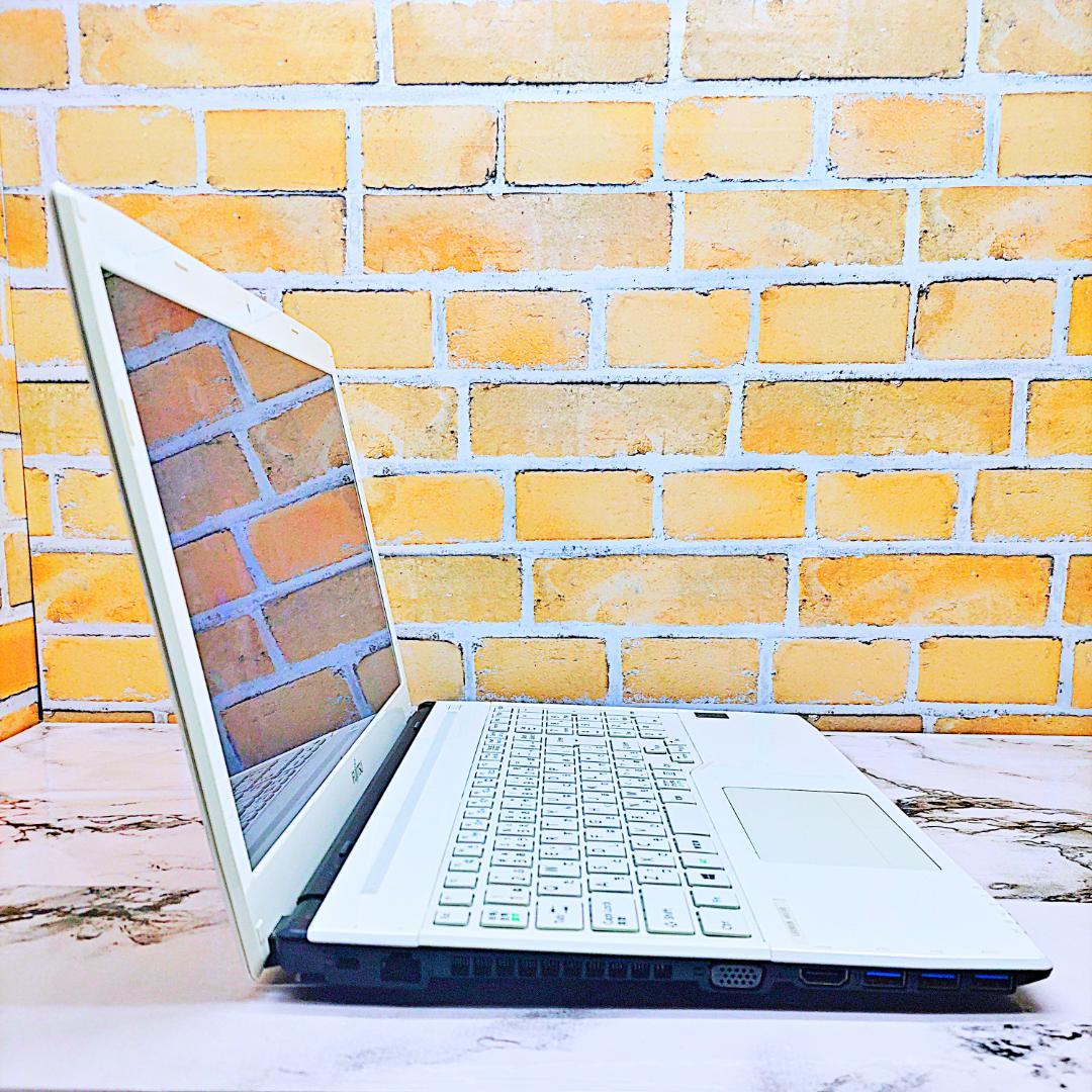 美品❣️最強i7搭載ノートパソコン❤️爆速SSD❤️メモリ16G✨ハイスぺ☘️