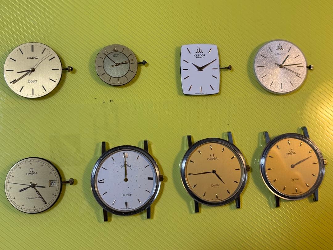 クォーツアナログ時計 シルバー ステンレス製