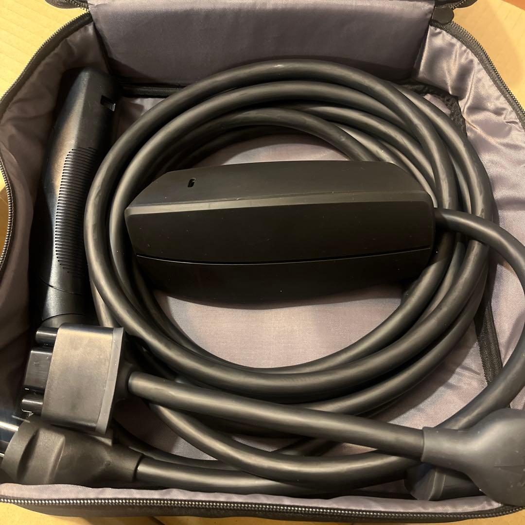 TESLA モバイルコネクタ GENⅡ ブラック ケース付