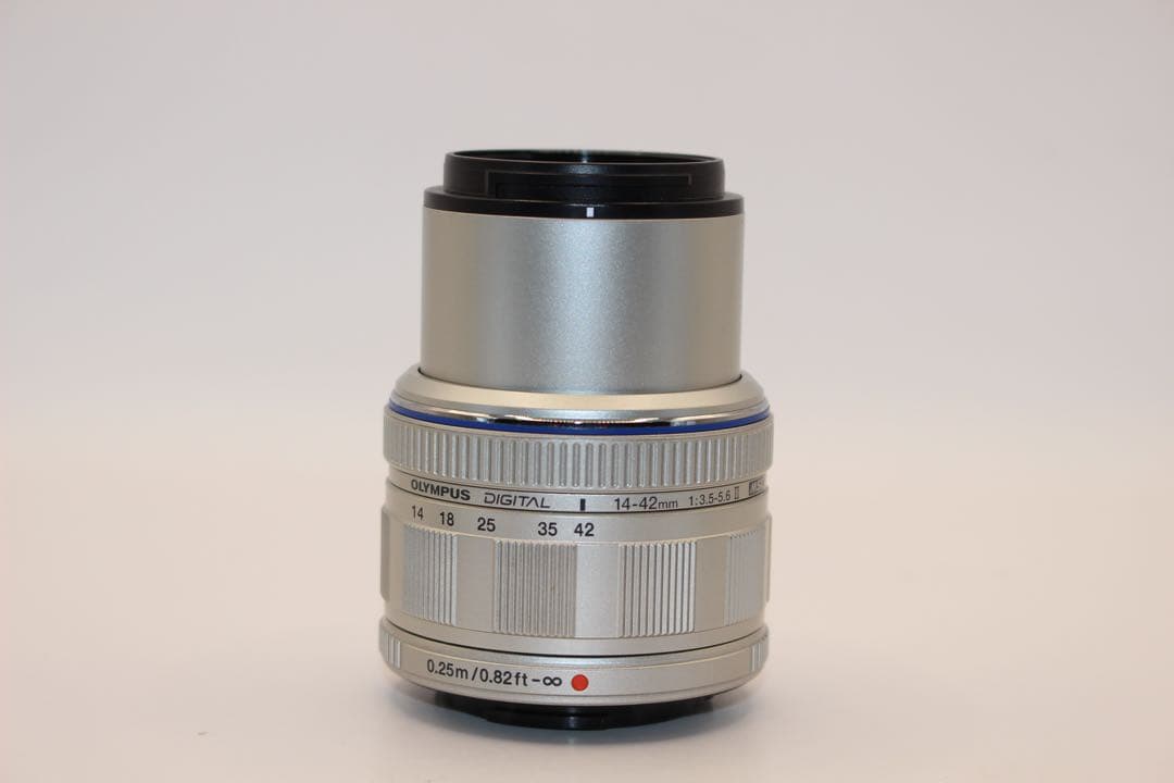 えのき様★お買い得★オリンパス　標準レンズ　M.ZUIKO 14-42mm II