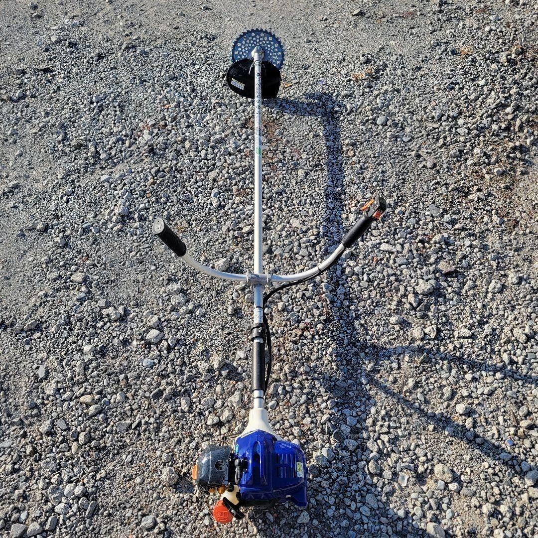 すぐ使用可能 状態良いエンジン式草刈り機