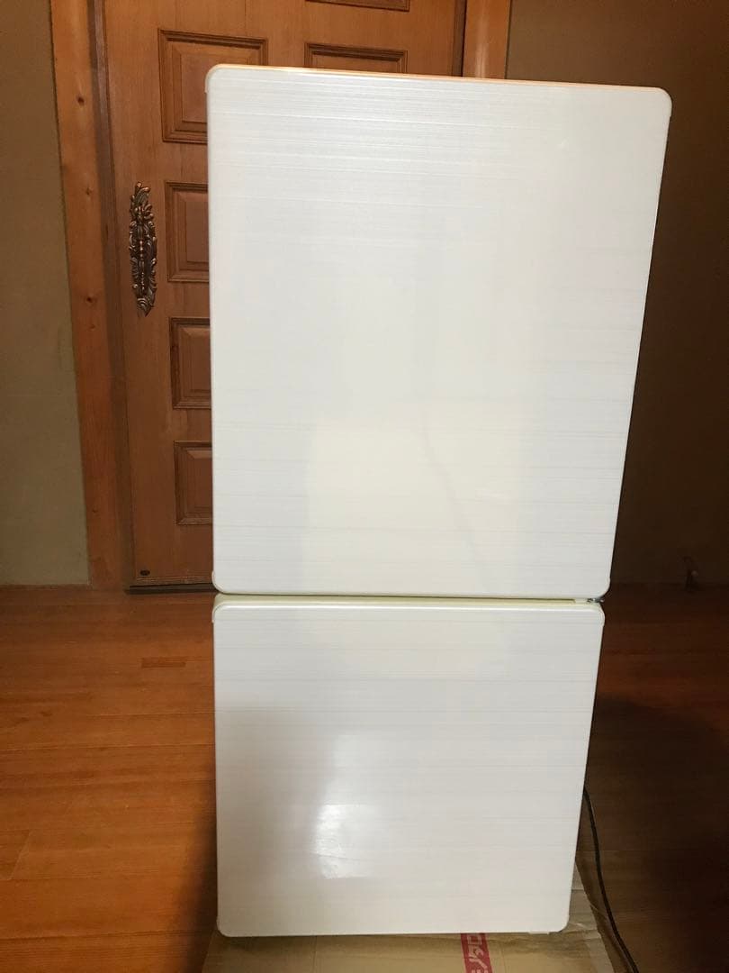 ユーイング　2ドア　　冷蔵庫 110L UR-F110F w
