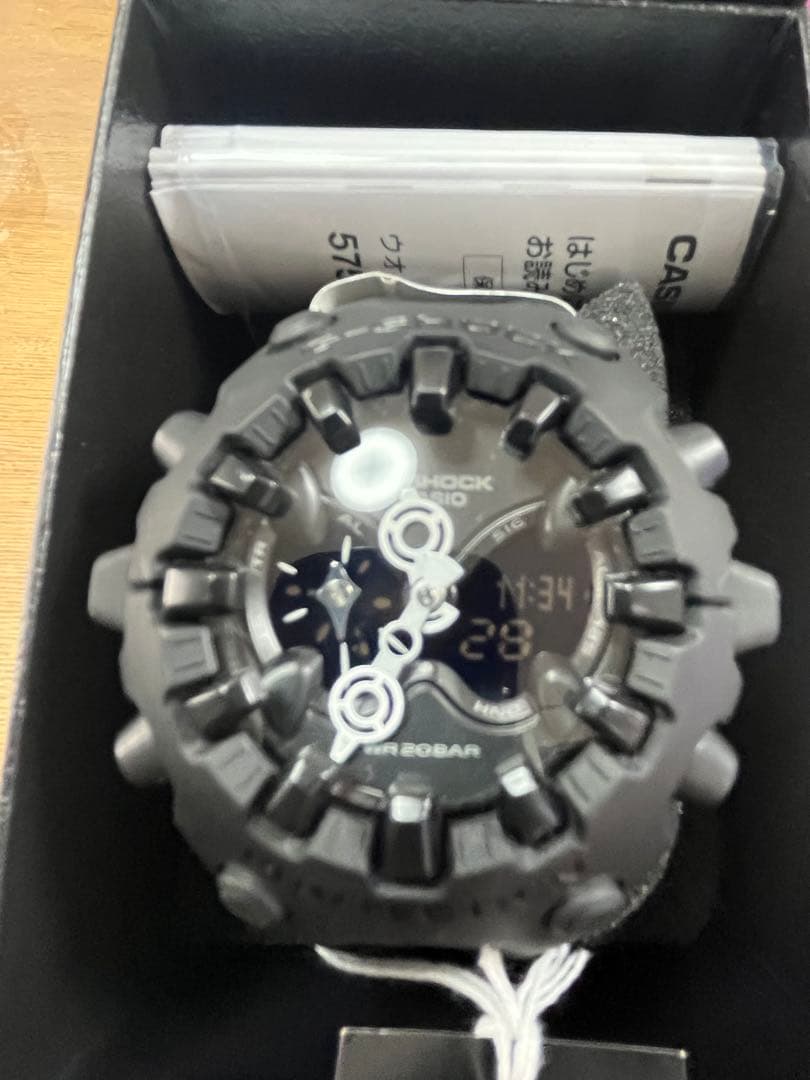 カシオG-SHOCK GA-V01