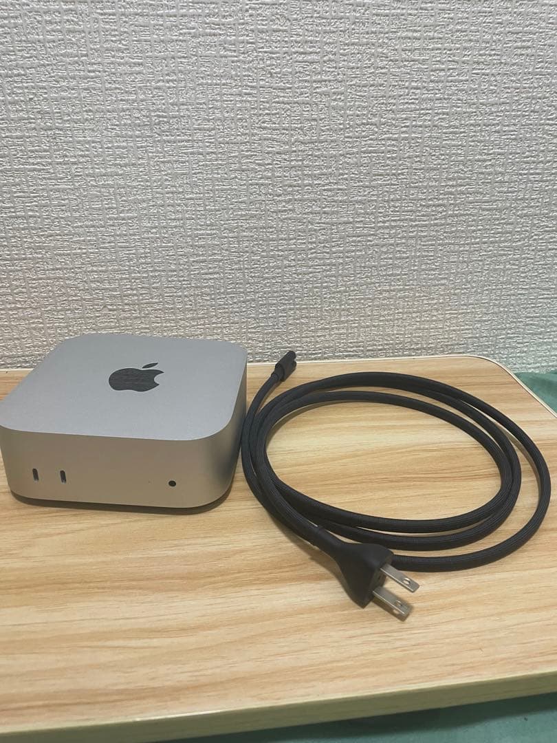 Mac mini M4 16GB ストレージ256GB