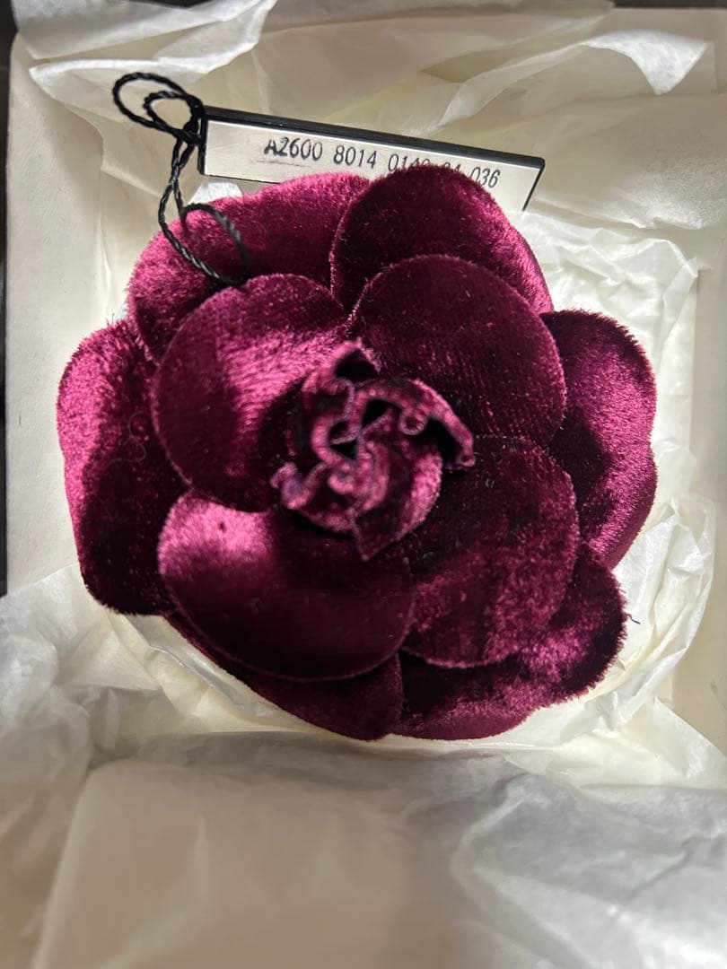 ヴィンテージシャネル　カメリア　コサージュ