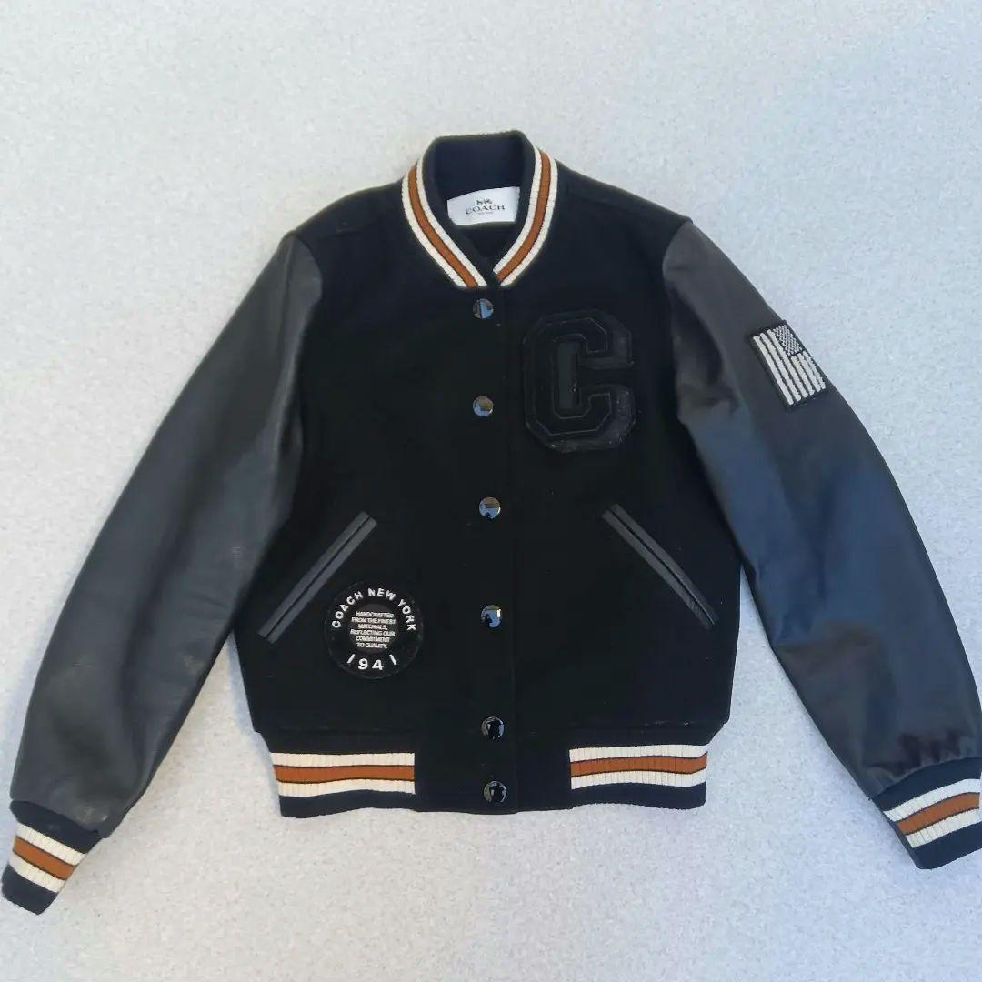 COACHコーチ スタジャン 袖レザー Cロゴ ワッペン 星条旗