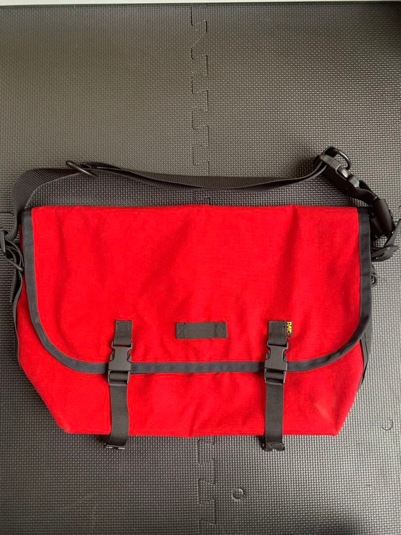 PAC DESIGNS パックデザイン メッセンジャーバッグ カナダ製