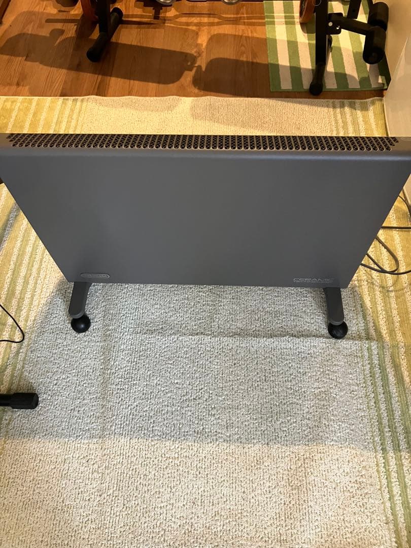 【美品】デロンギ コンベクターヒーター HXJ60L12 DeLonghi