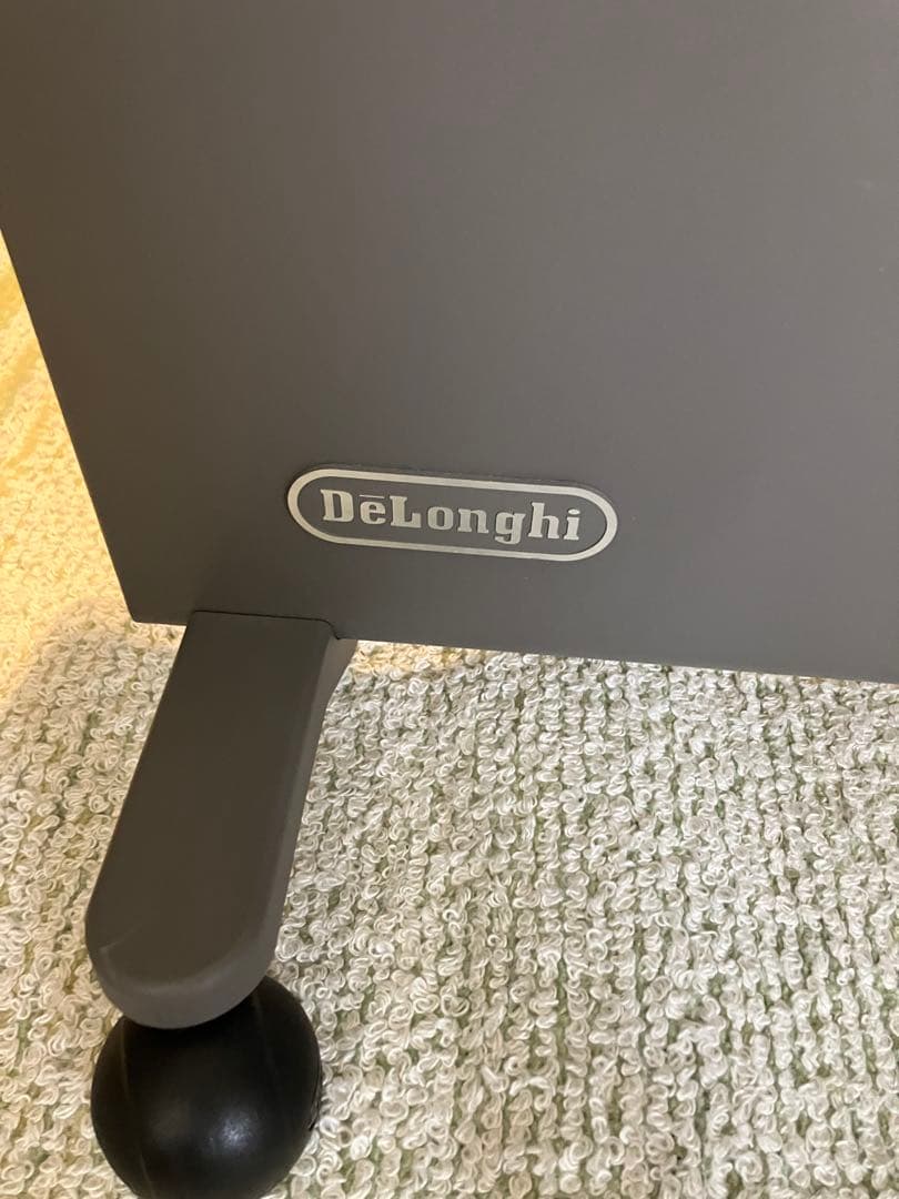 【美品】デロンギ コンベクターヒーター HXJ60L12 DeLonghi