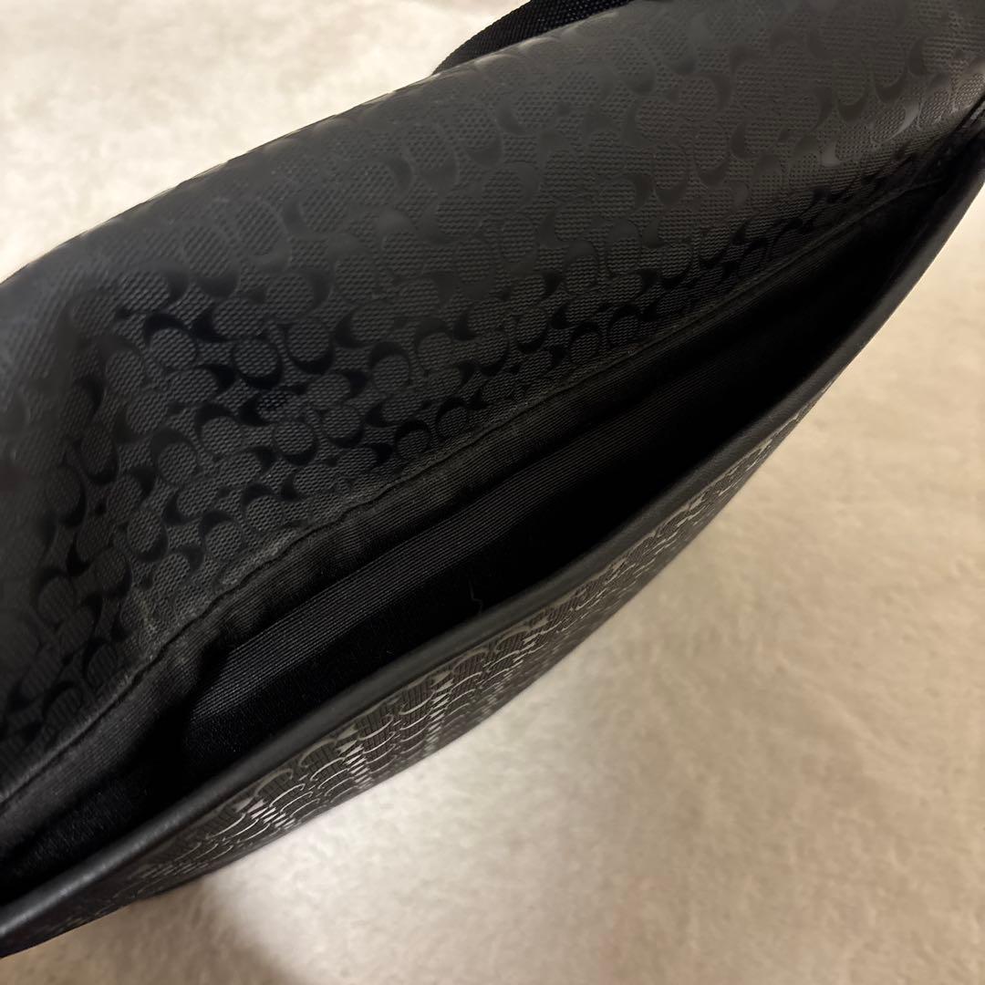 美品⭐️COACH ブラック メッセンジャーバッグ レザー　PVC サイズ調節