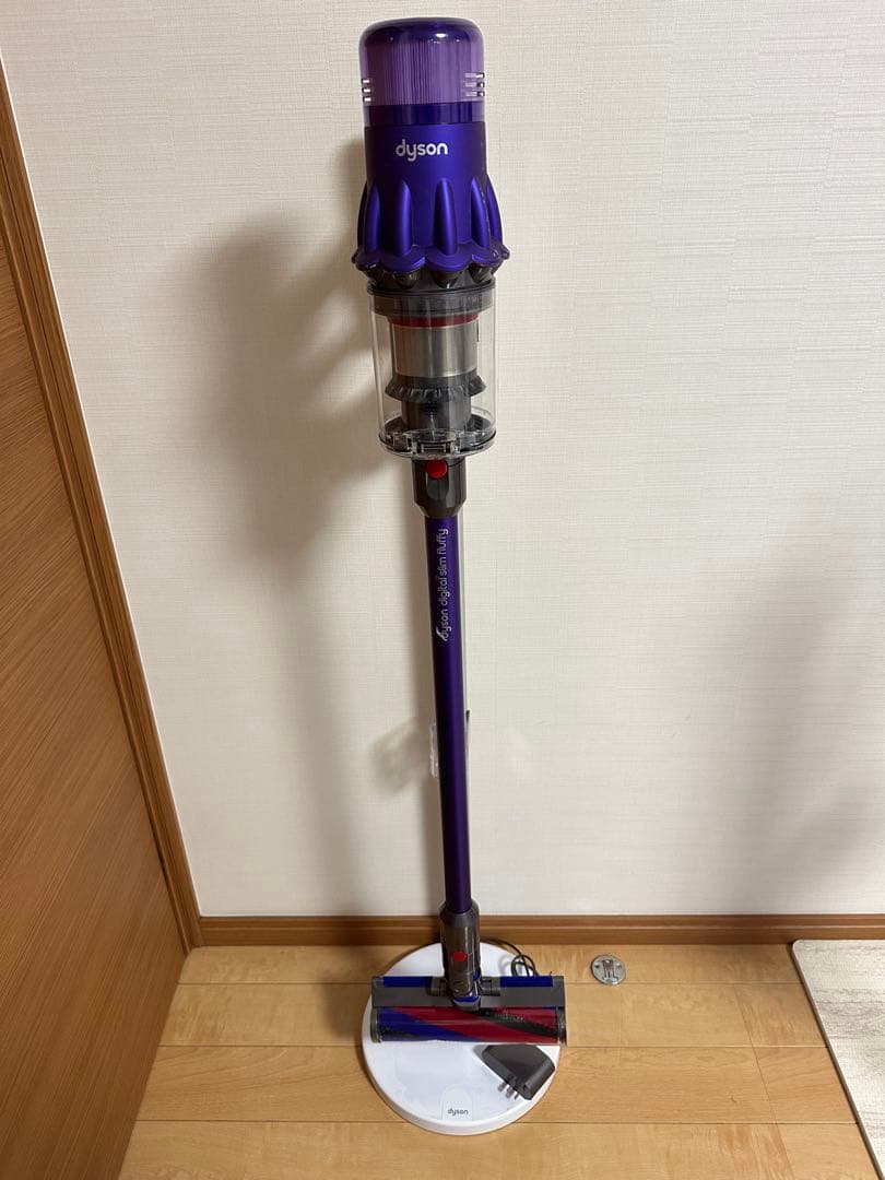 dyson ダイソン デジタルスリム フラフィ掃除機 SV18
