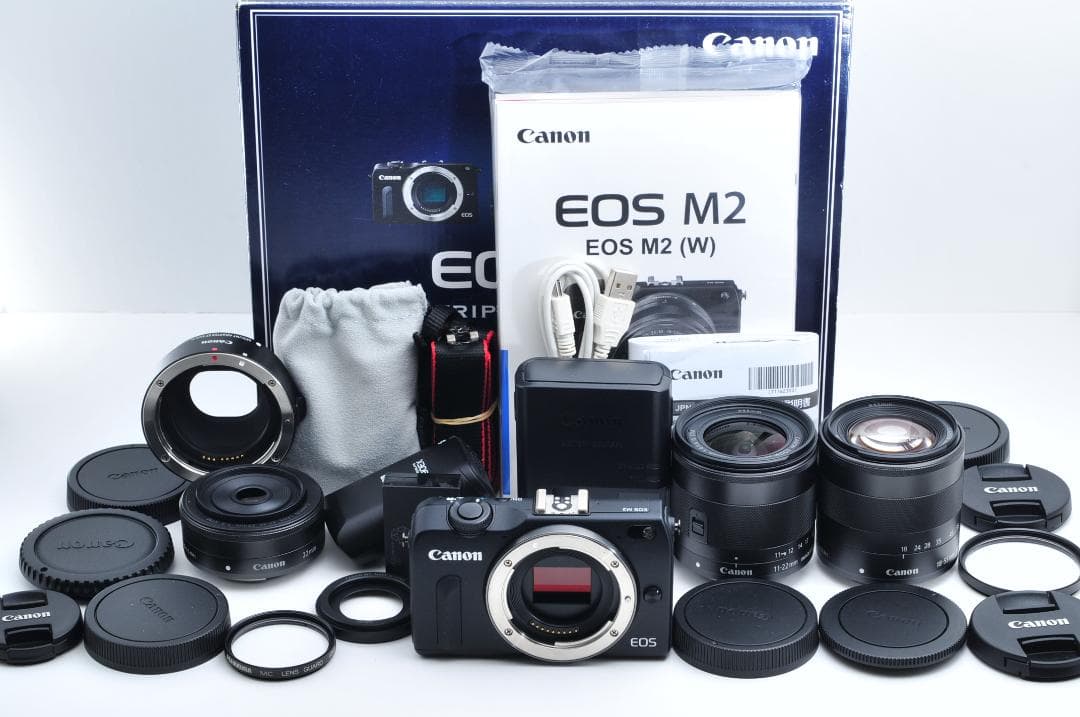 ■新品級■ Canon EOS M2 トリプルレンズキット≪付属品完備≫
