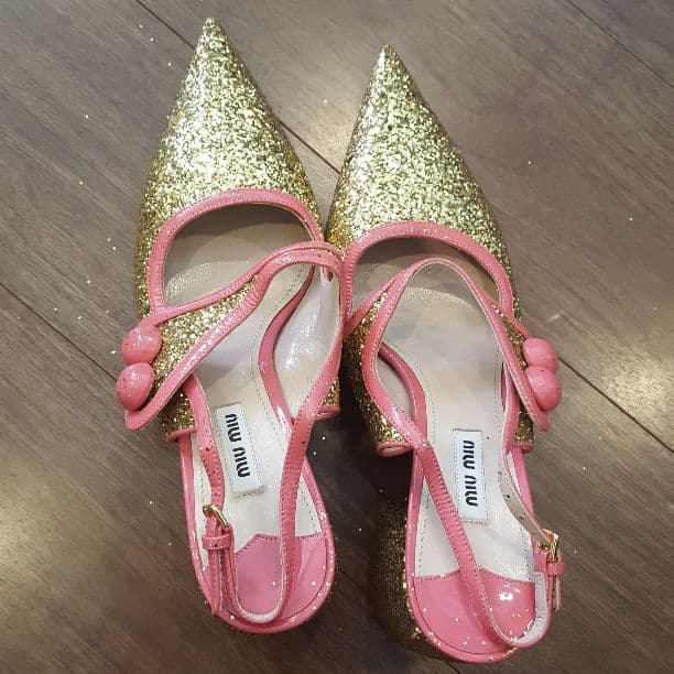 MIUMIU グリッターパンプス ミュウミュウ