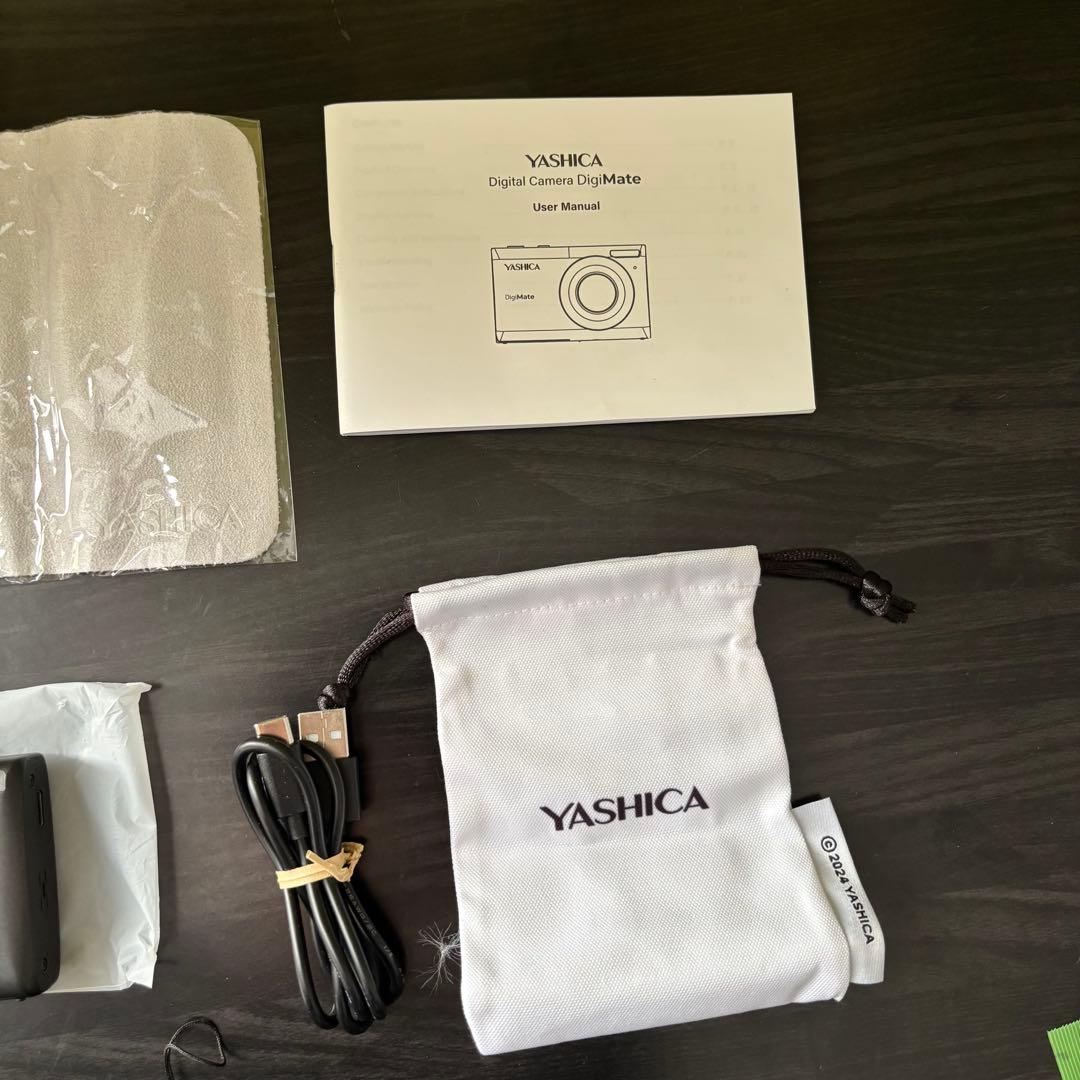 YASHICA ヤシカ DigiMate コンパクトデジタルカメラ