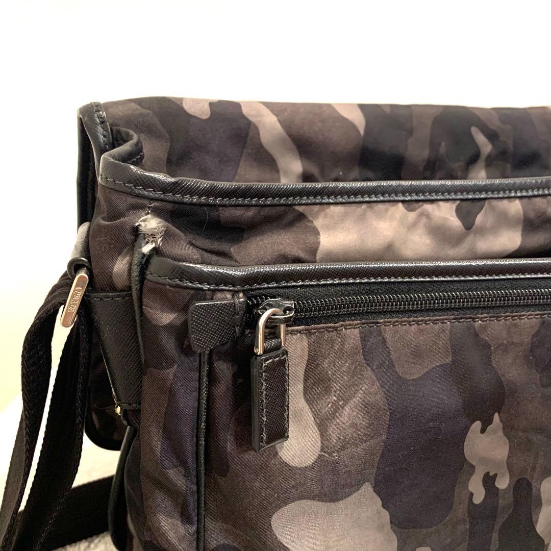 PRADA プラダ ショルダーバッグ 三角プレート　迷彩　ブラック