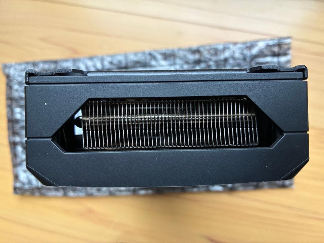 【週末限定値下】SAPPHIRE Radeon RX7600 8GB GDDR6