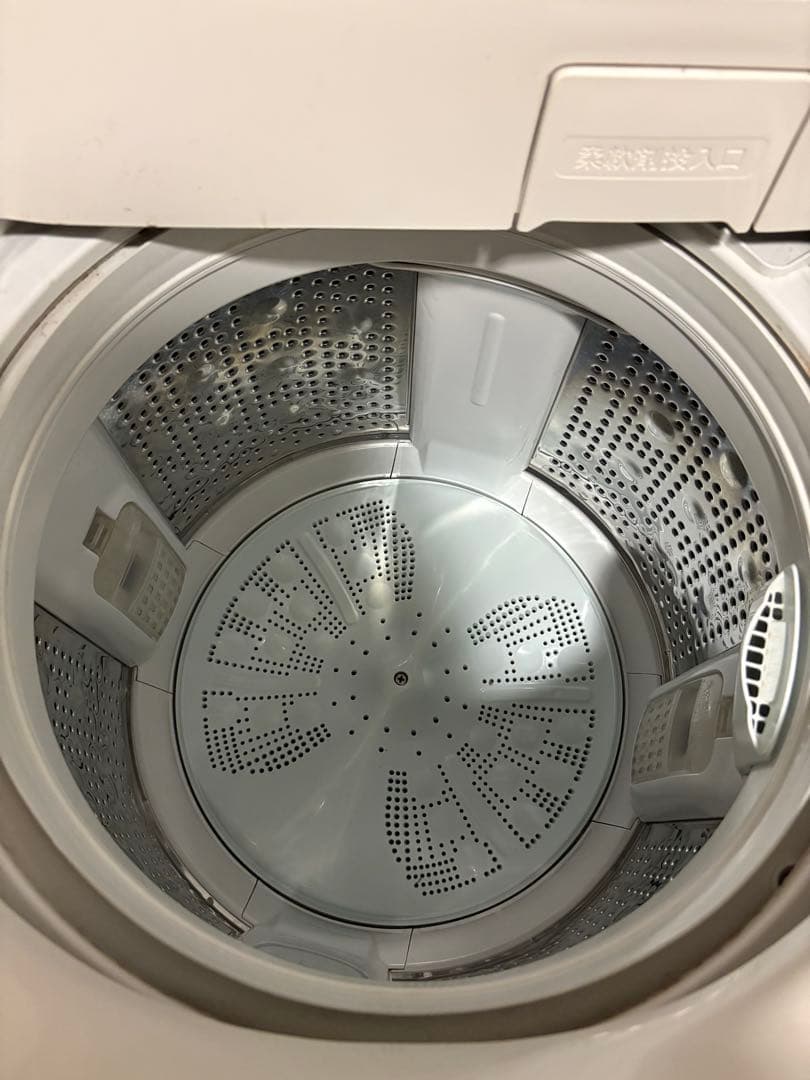 HITACHI 日立　2022年製　シャンパンゴールド