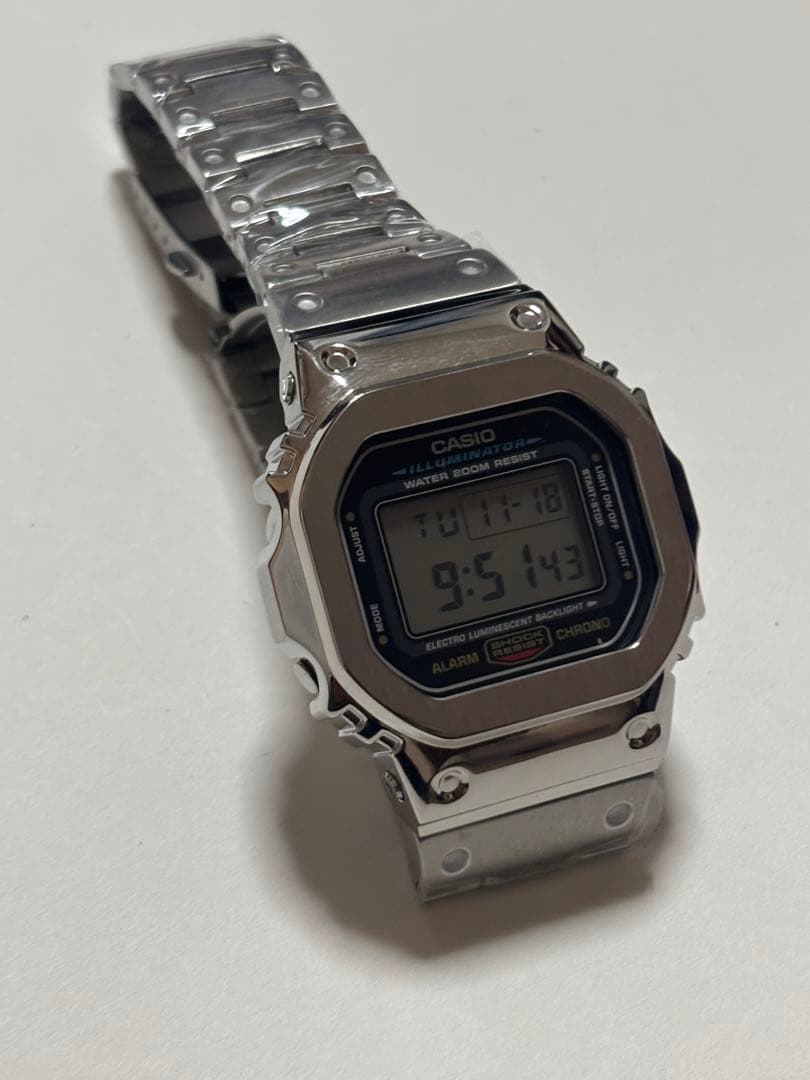 G-SHOCK DW-5600E メタルカスタム