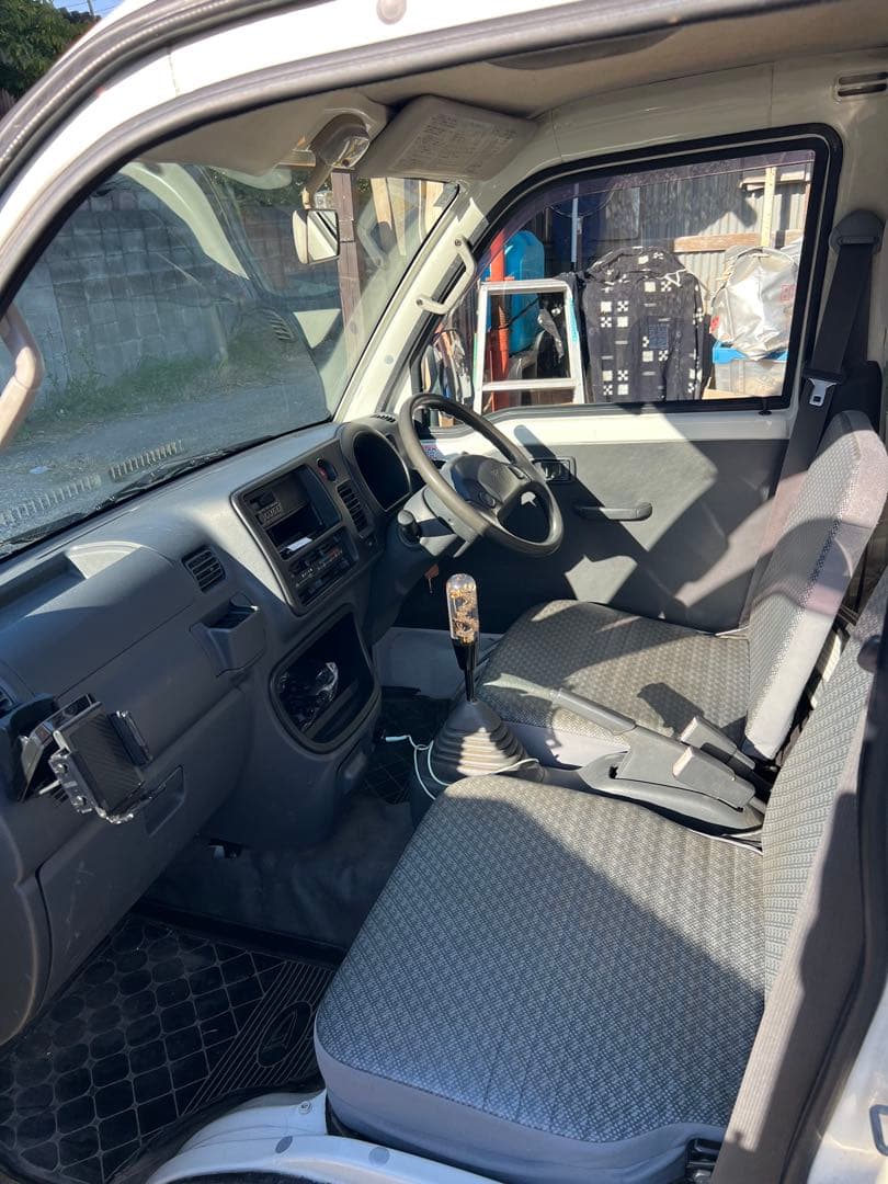 ダイハツ ハイゼット 切り替え4WD トラック ホワイト