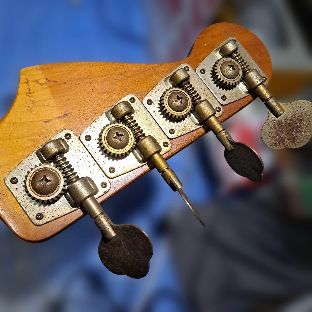 エレキベース ナチュラルウッド