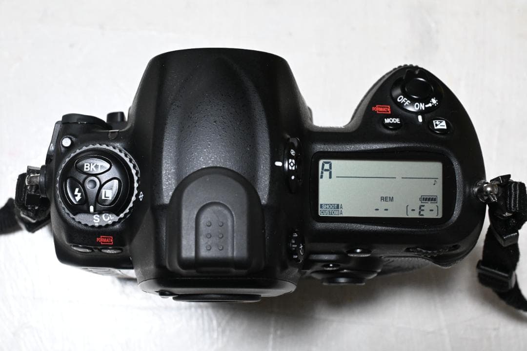 ニコンD3_22,358ショットセット（きれい）