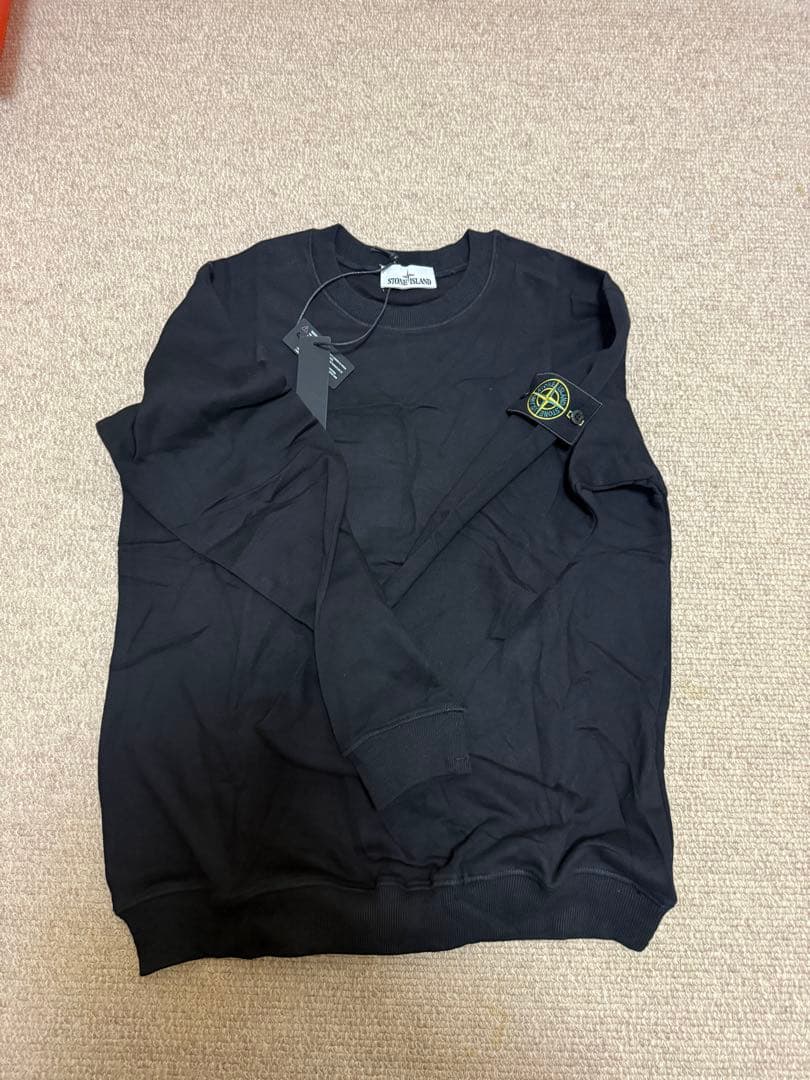 カブ Stone  ブラック トレーナー