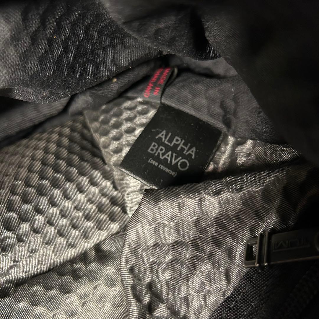 【美品】TUMI トゥミALPHA BRAVO クロスボディ223371RS2