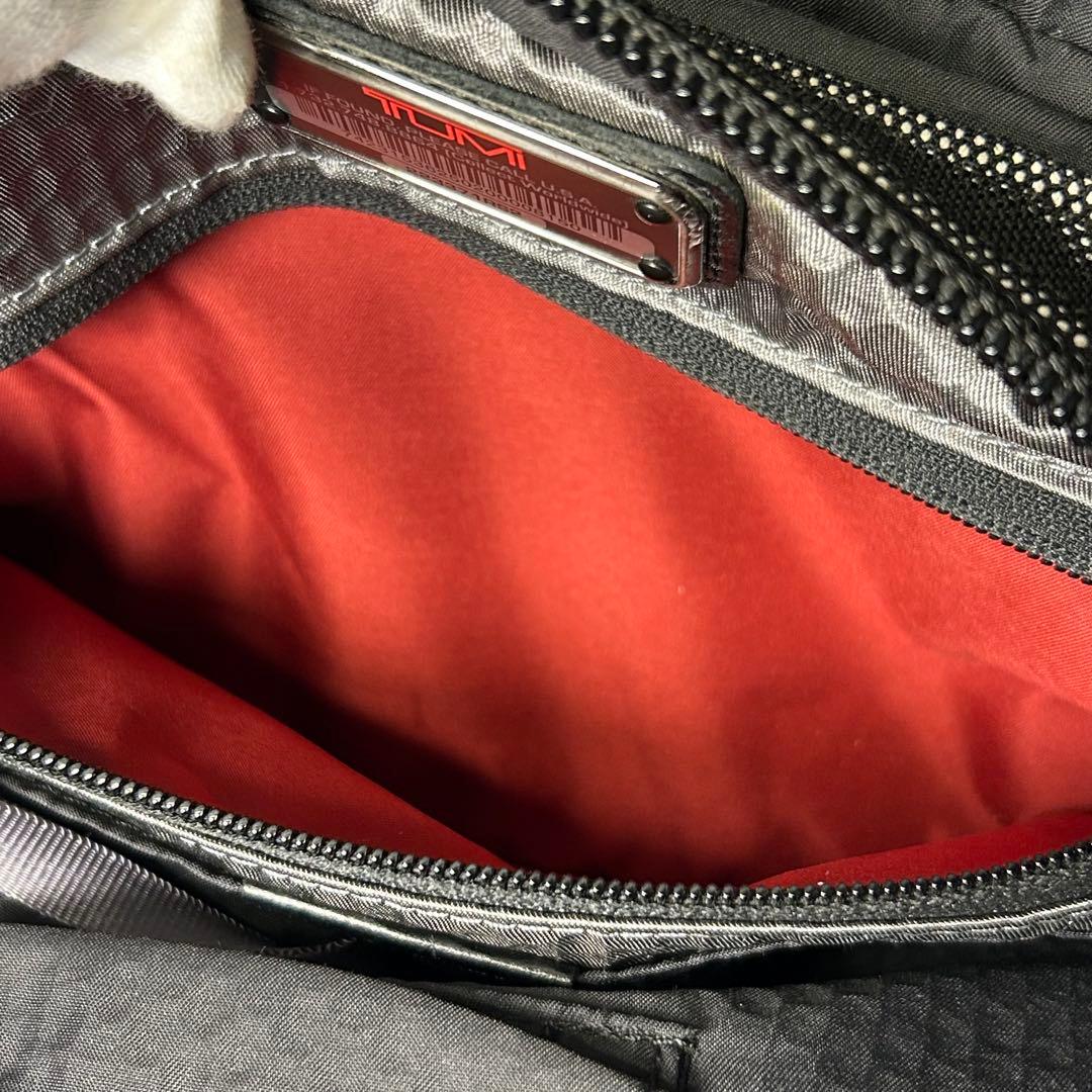 【美品】TUMI トゥミALPHA BRAVO クロスボディ223371RS2