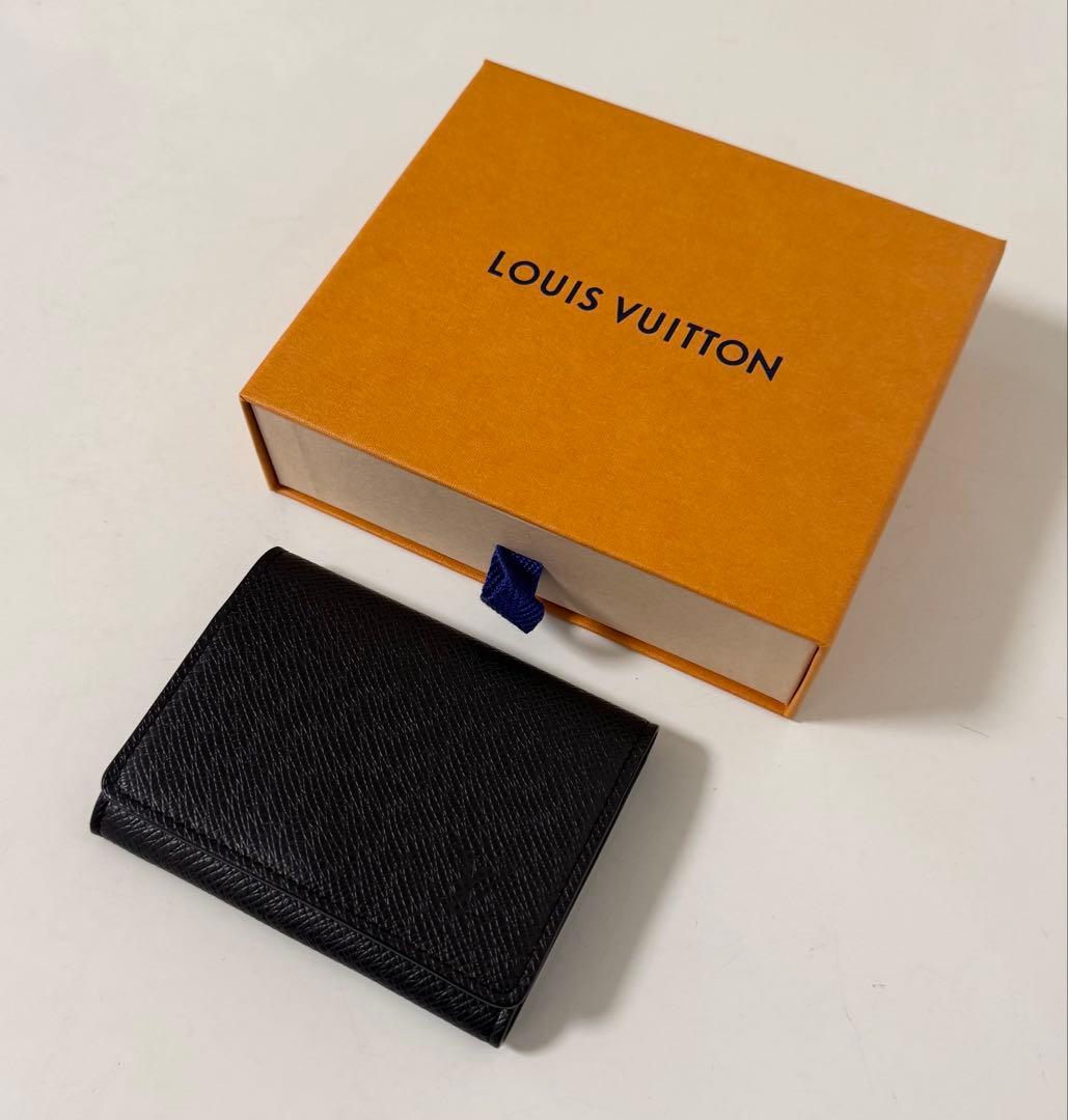 LOUIS VUITTON ルイヴィトン 名刺入れ
