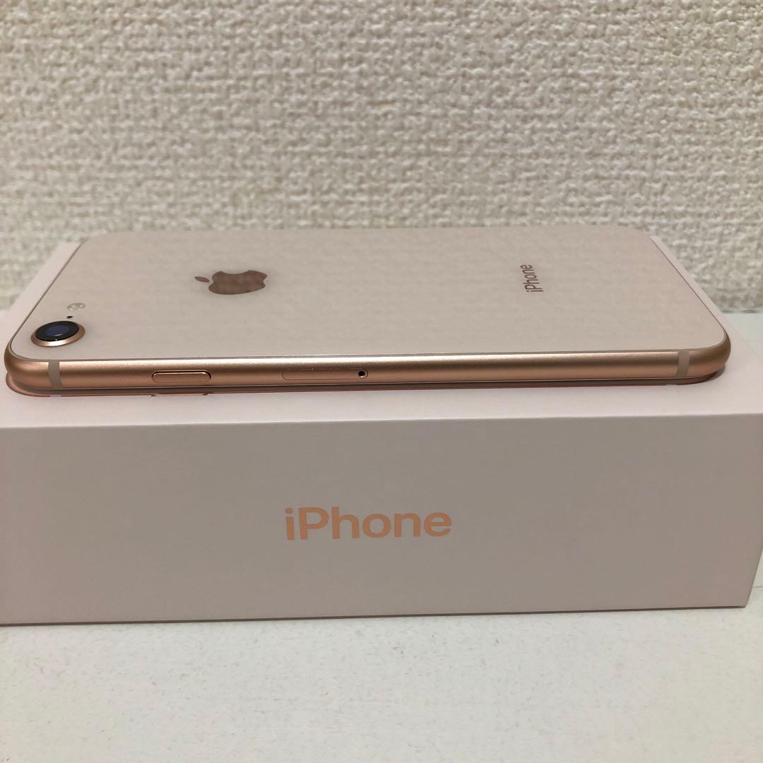 超美品 Apple iPhone 8 ゴールド 本体 SIMロック解除済み