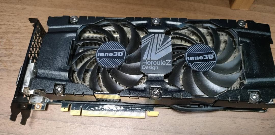 グラフィックボード・グラボ・ビデオカード Inno3D GeForce GTX 1070 TWIN X2