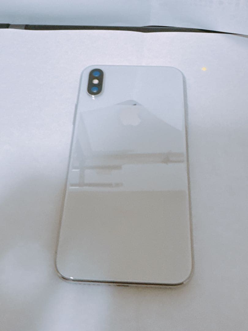 Apple iPhone X 本体 シルバー 64gb