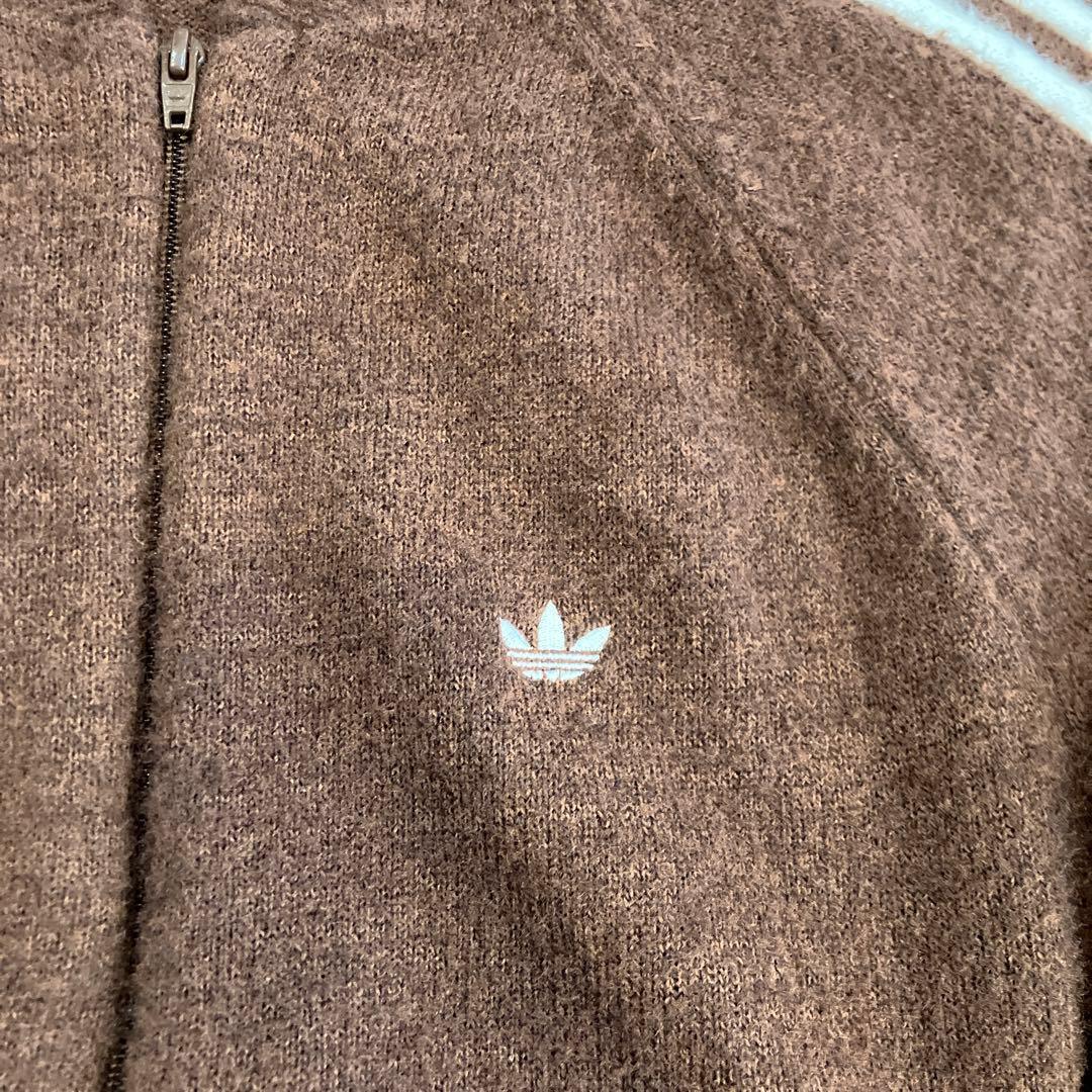 adidas SSTトラックトップ ニットブラウン ジップアップジャージ