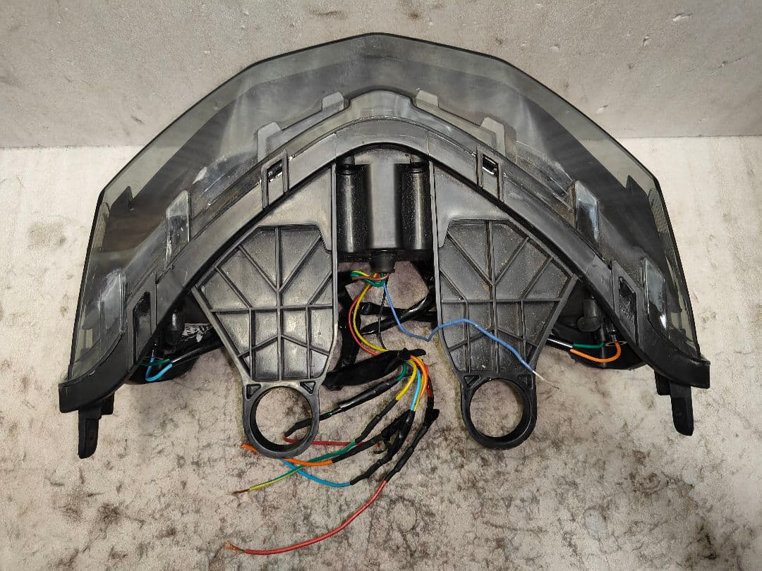 4型前期後期 シグナスX 用 社外テールランプ 要配線加工