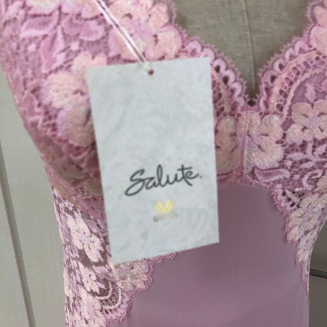 Wacoal Salute フラワーレース ナイトウェア・ランジェリードレス