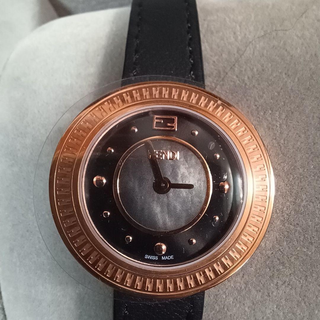 未使用 FENDI フェンディ 腕時計 ゴールド レザー ファー レディース