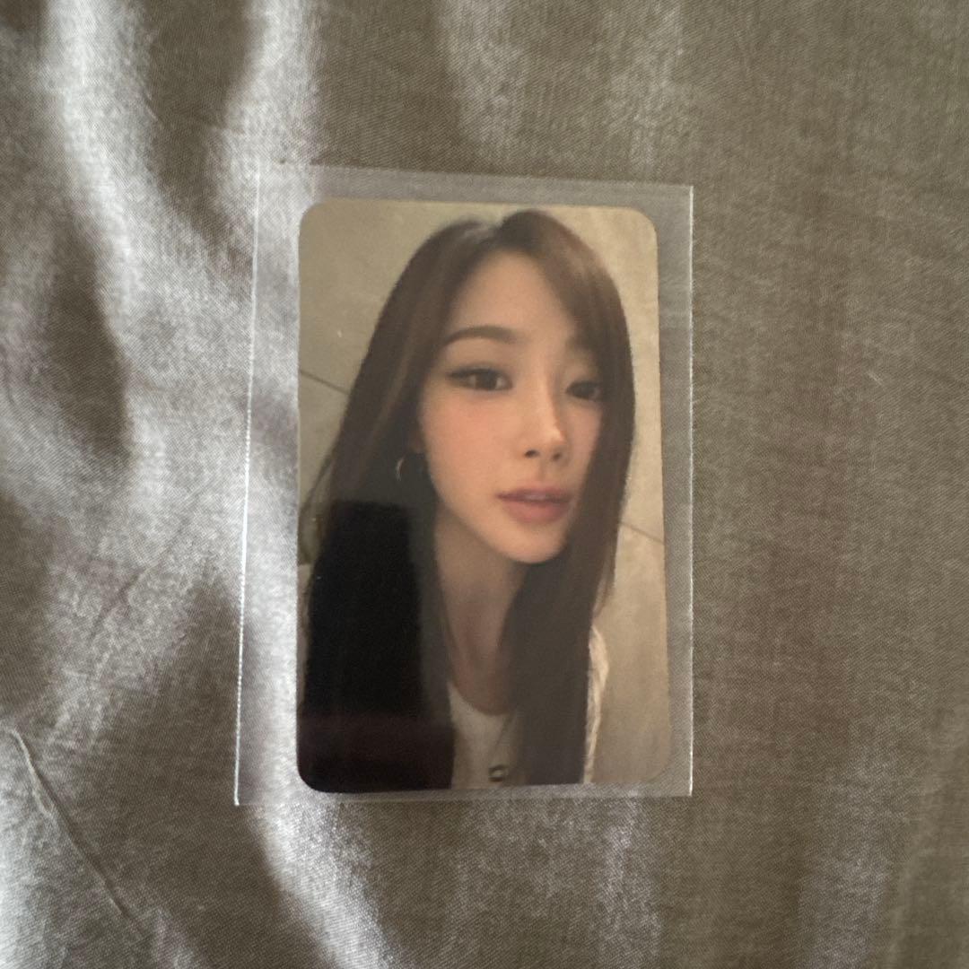 aespa ジゼル　rich man tシャツ　トレカ　ポップアップ