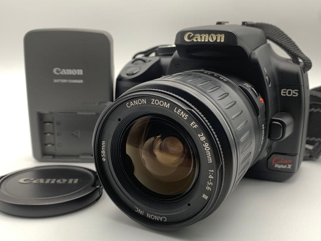 Canon EOS Kiss Digital X デジタル一眼レフカメラレンズ付