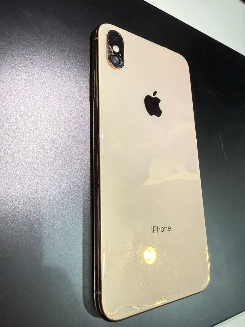 Apple iPhone Xs Max ゴールド本体