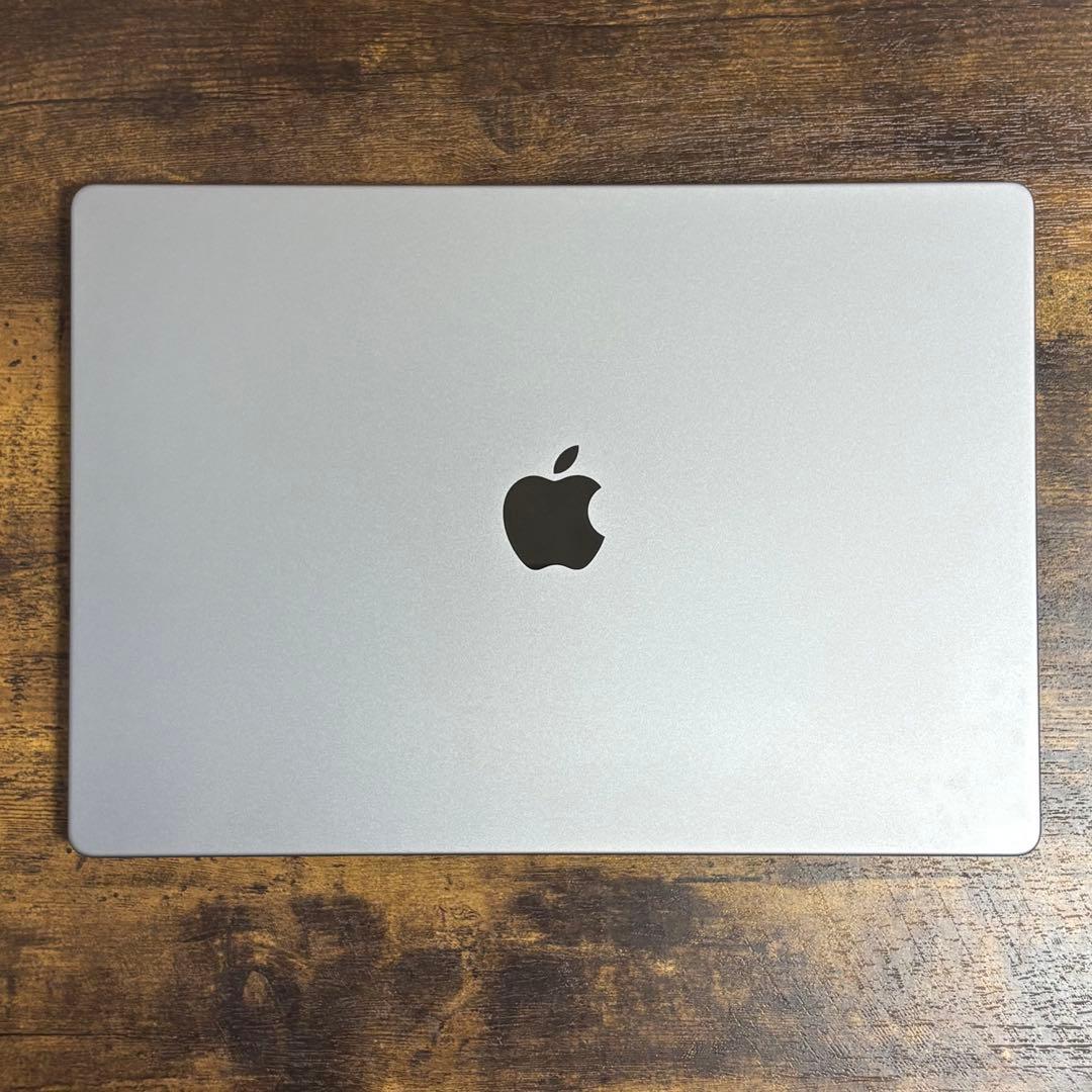 MacBook本体 MacBookPro 16 M1MAX 64GB 2TB US
